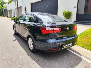 Kia Rio Sedan 2015