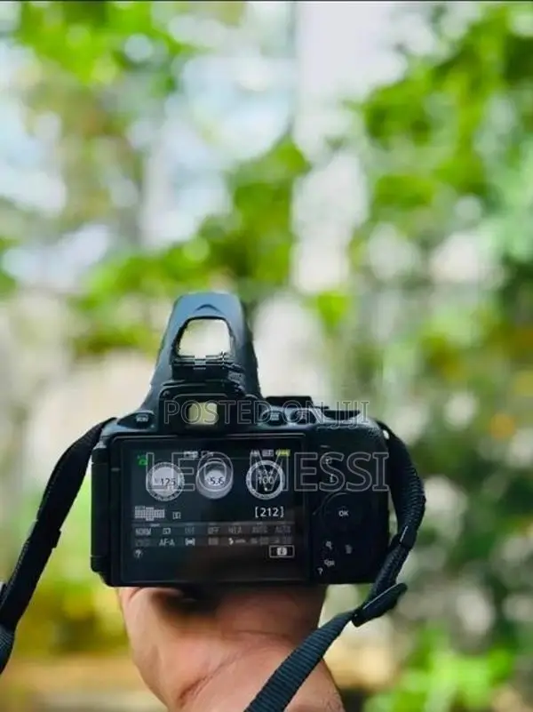 Nikon d vr kit Lens