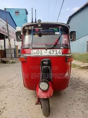 Bajaj RE 2006