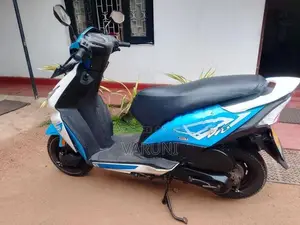 Honda Dio 2017