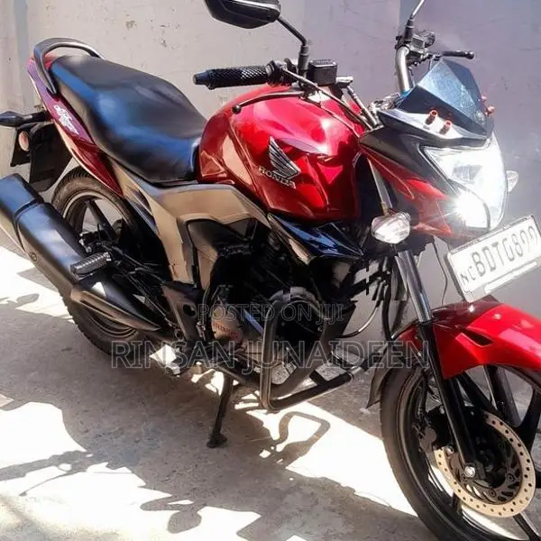 Honda CB Trigger 2016