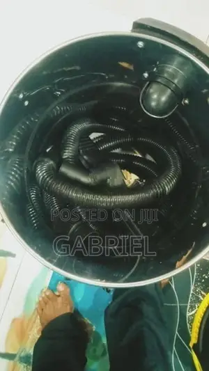 Vacuum Cleaner