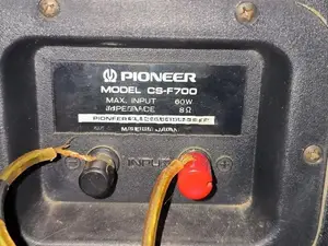 Pioneer CS-F700 Speakers