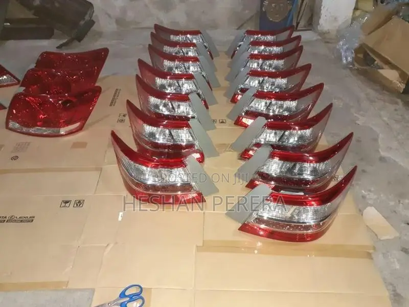 Toyota Premio 260 Tail Light