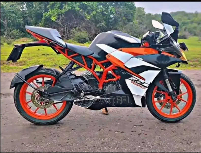 KTM RC 200 2019
