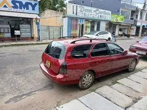 Hyundai Elantra 2000