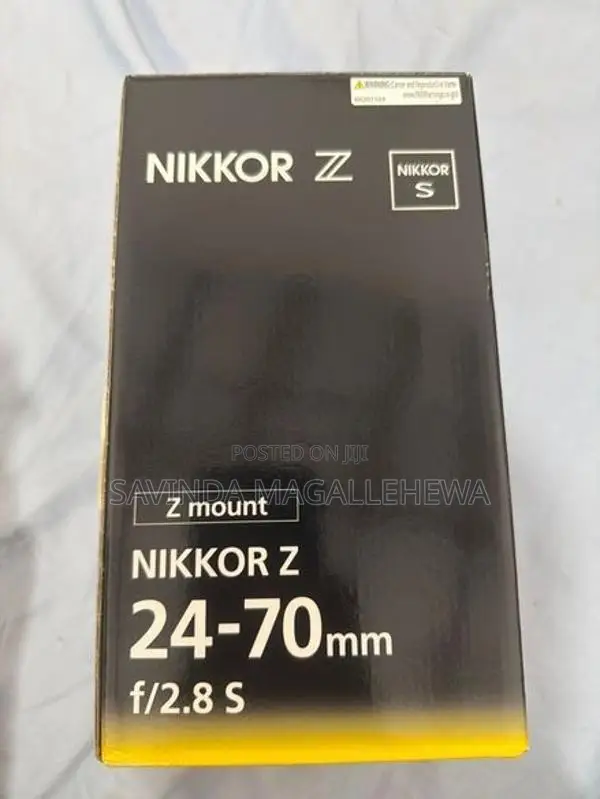 Nikon 24-70 f2.8 s lens