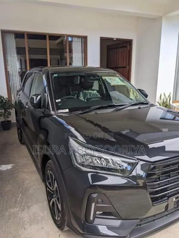Daihatsu Rocky Premium G 2025