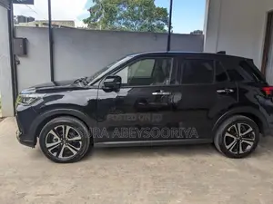 Daihatsu Rocky Premium G 2025