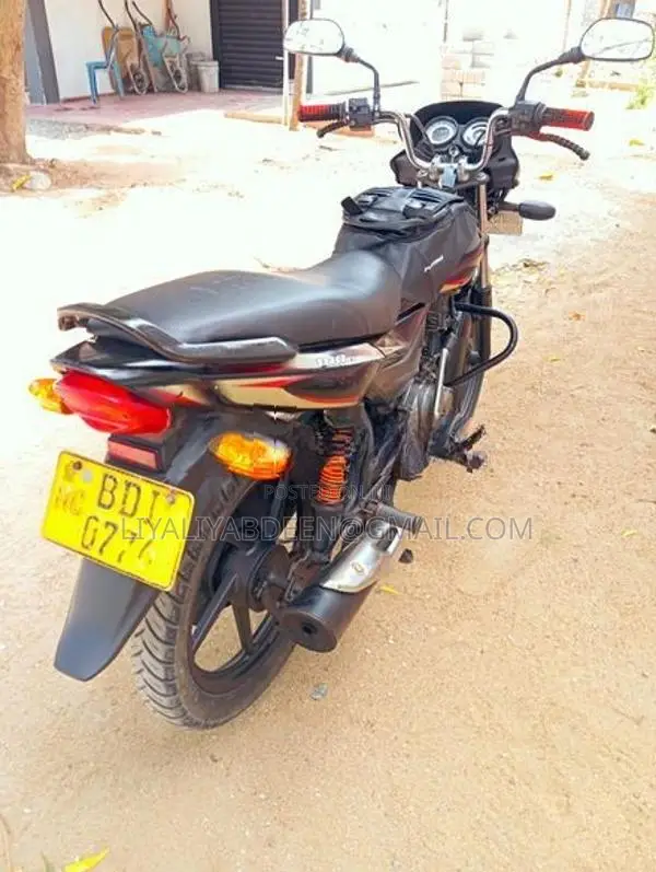 Bajaj Platina 100 ES 2015