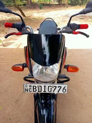 Bajaj Platina 100 ES 2015