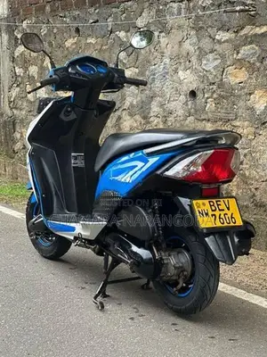 Honda Dio 2017
