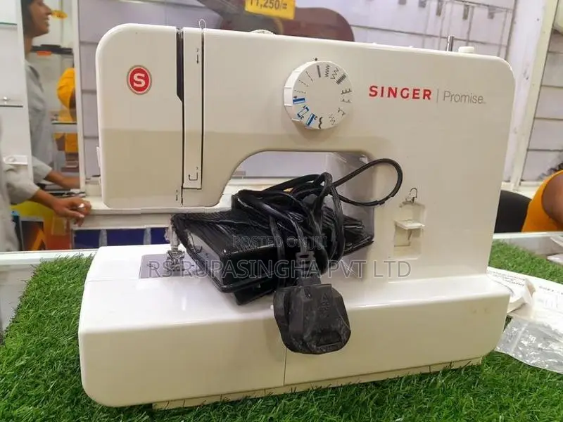 Singer Portable Sewing Machine