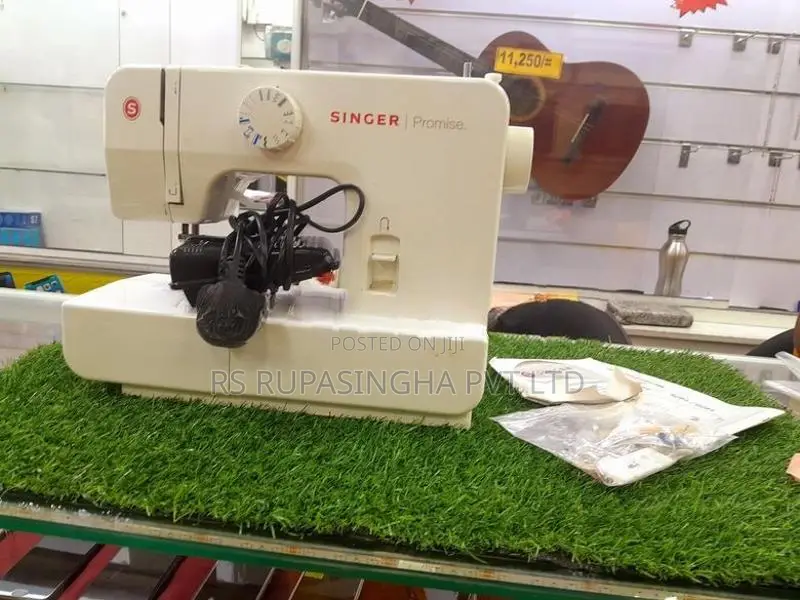 Singer Portable Sewing Machine