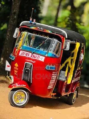 Bajaj RE threeweel 2000