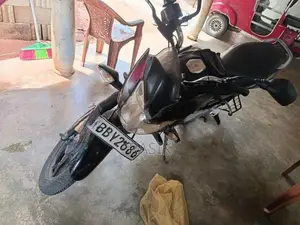 Bajaj Discover 2015