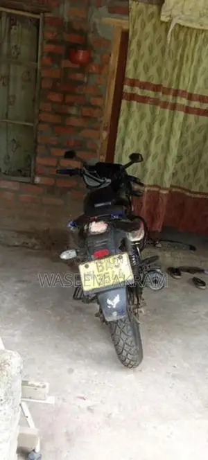 Bajaj Pulsar 150 2013