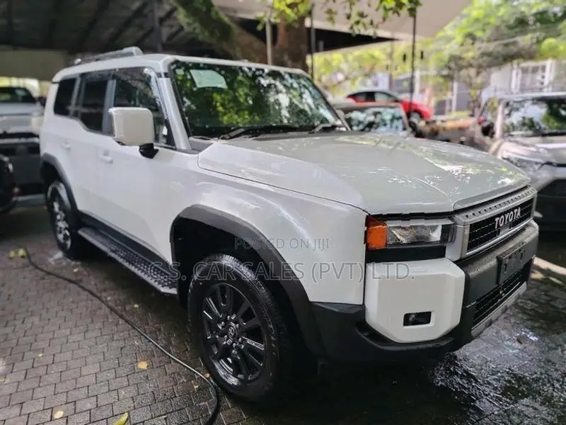 Toyota Land Cruiser Prado 250 VX 2026