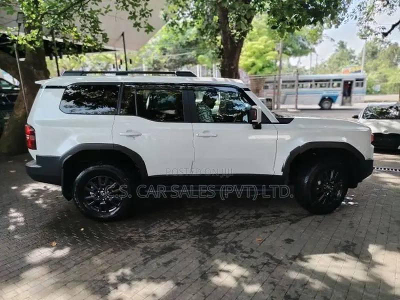 Toyota Land Cruiser Prado 250 VX 2026