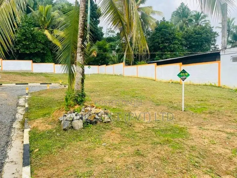 Panagoda Land Sale