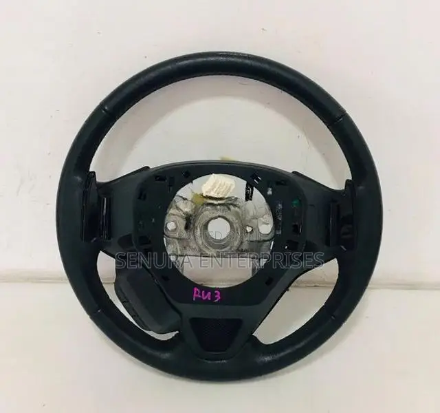 Honda Vezel RU3 Steering Wheel