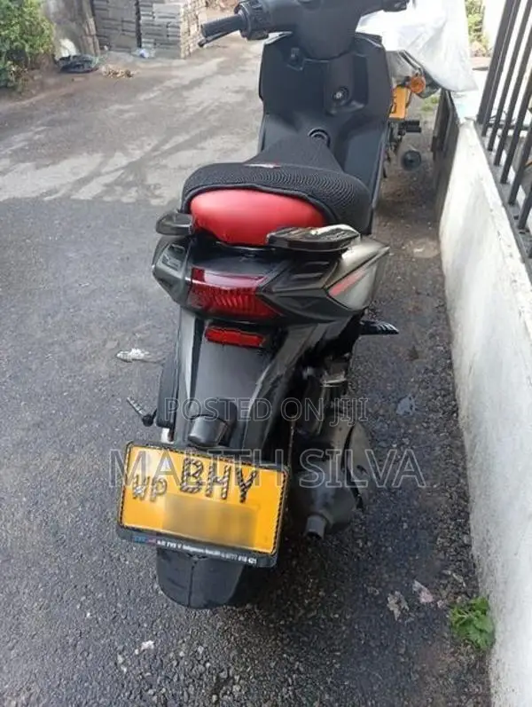 Aprilia SR 2019