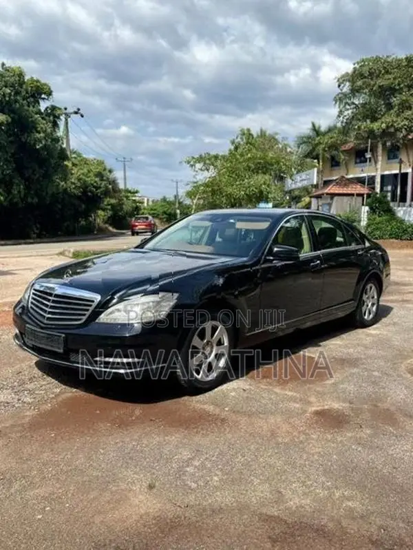 Mercedes Benz S350 2011