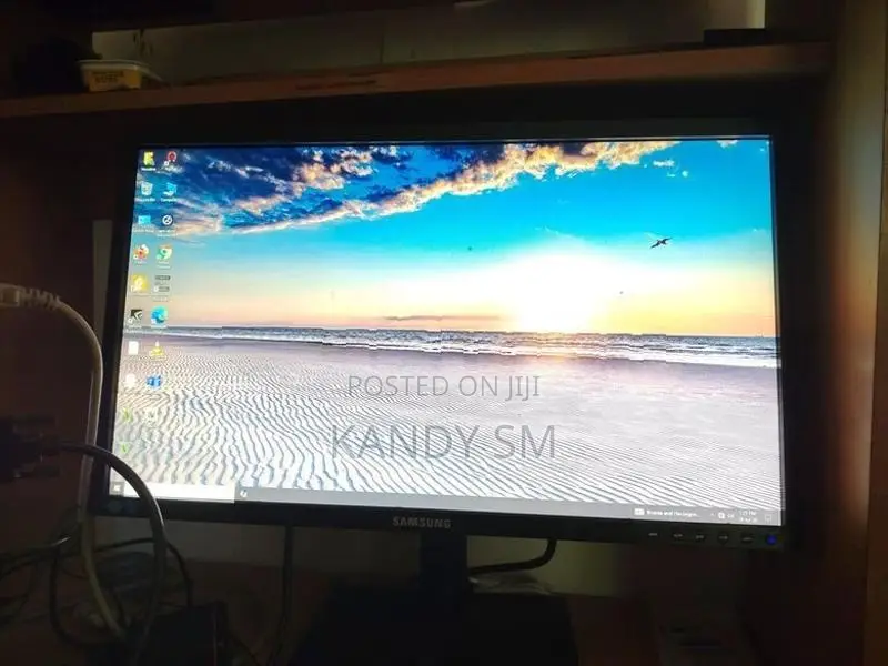 22 LED HDMI