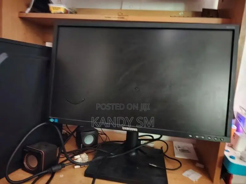 22 LED HDMI