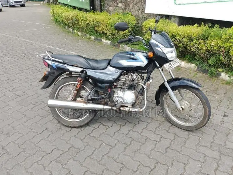 Bajaj CT100 2010