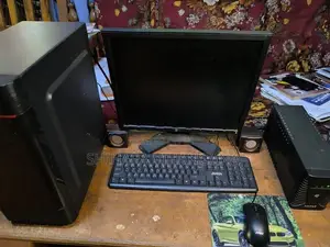 Desktop computer