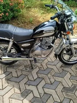 Suzuki GN 125 2014
