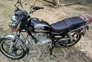 Suzuki GN 125 2014