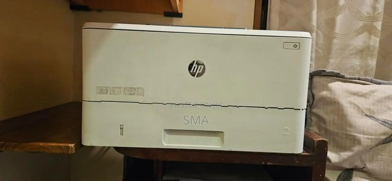HP 402dn