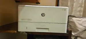 HP 402dn