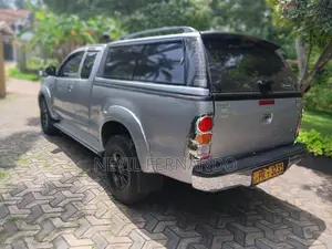Toyota Hilux 2010