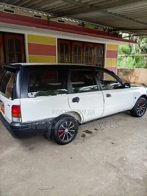 Nissan AD Wagon 1998