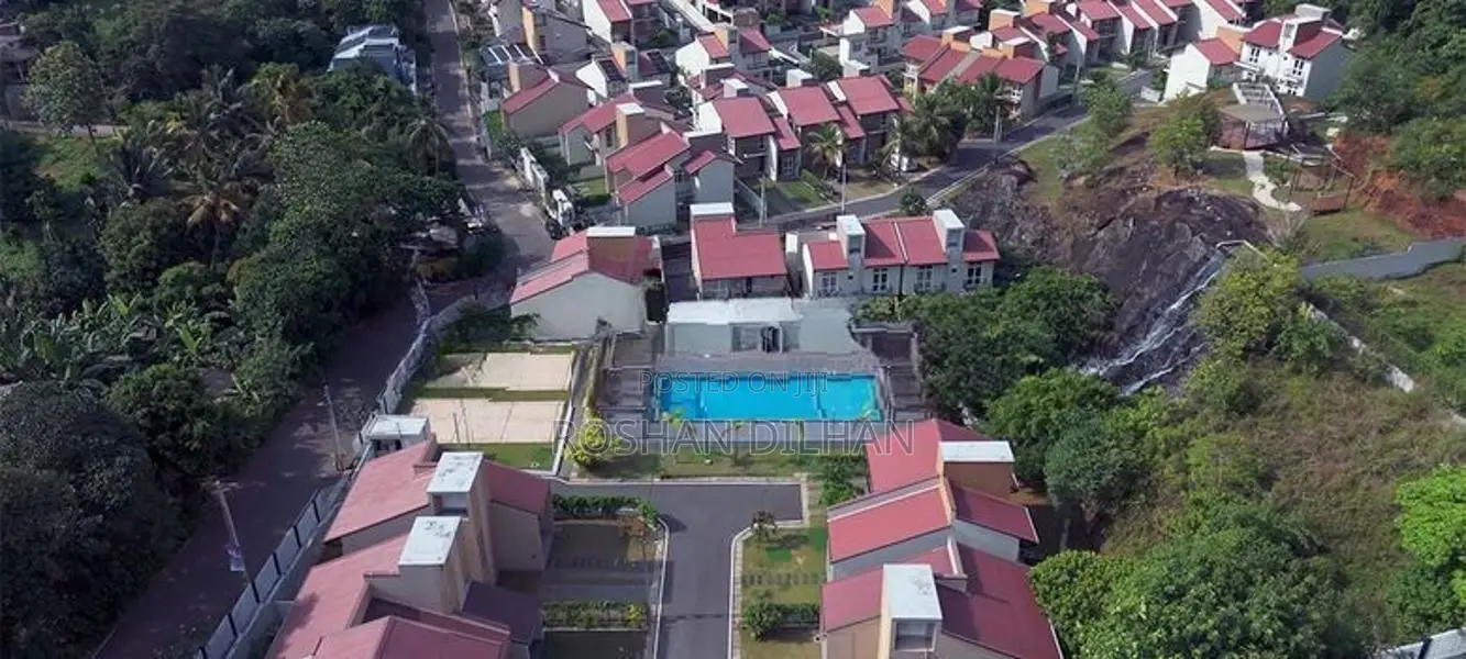 Luxury Family Home for Sale at Malabe