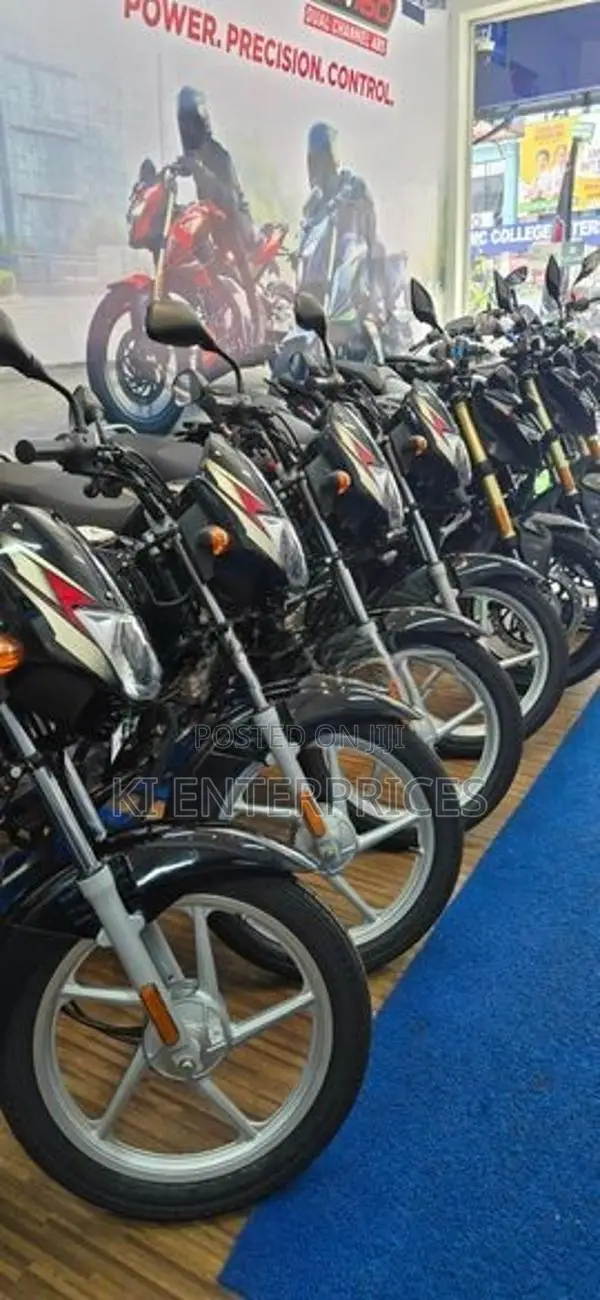 Bajaj CT100 2026