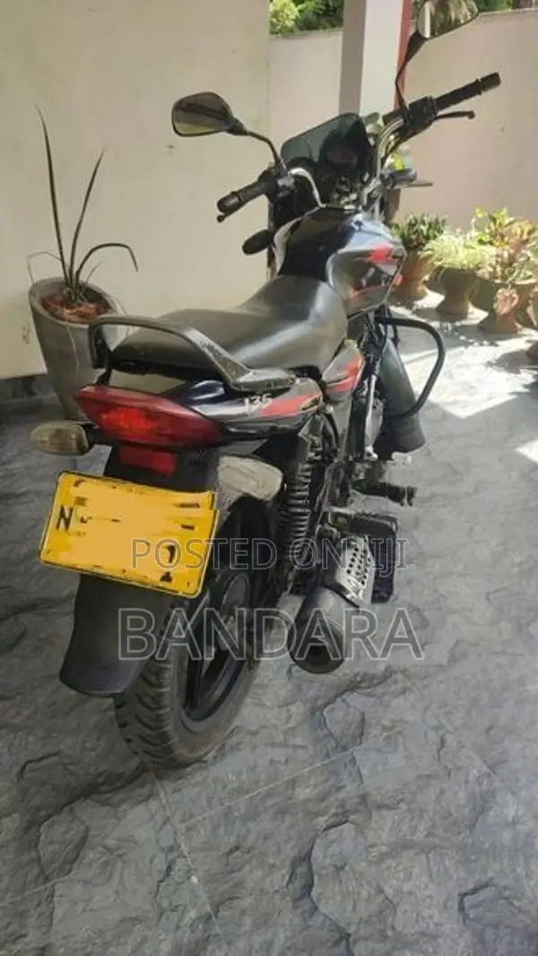 Bajaj Discover 135 2009