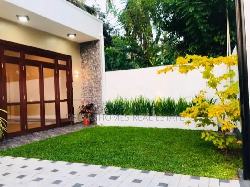 Brand New 2-Storey House for Sale –Kaduwela