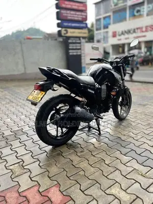 Yamaha FZ 2010