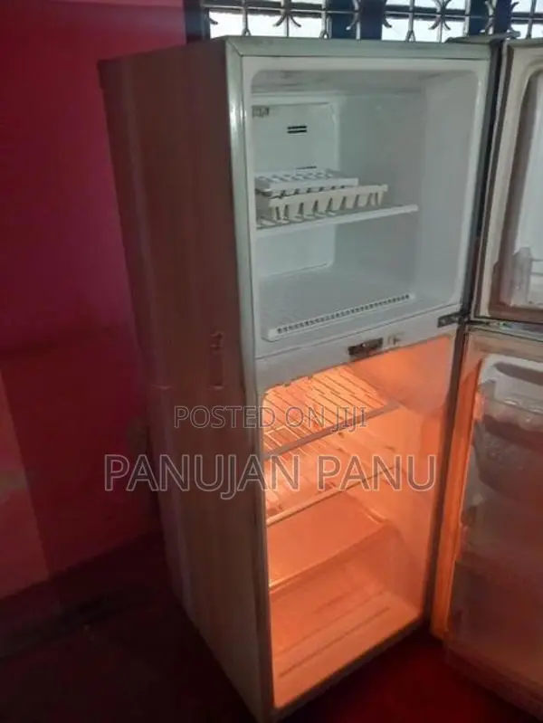 LG Express Cool Double Door Refrigerator