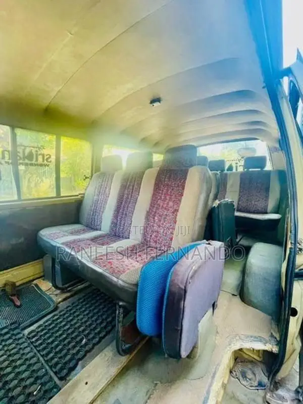 Toyota Hiace 1983