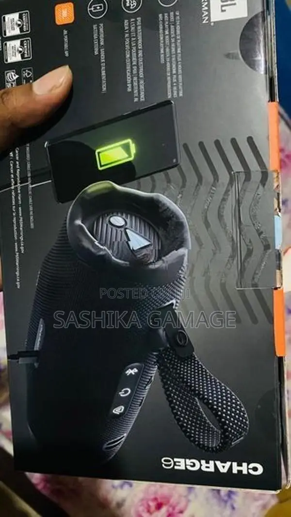 JBL Charge 6