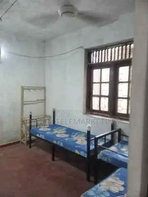 Girls’ Boarding Rooms for Rent – Near Dehiwala Flyover