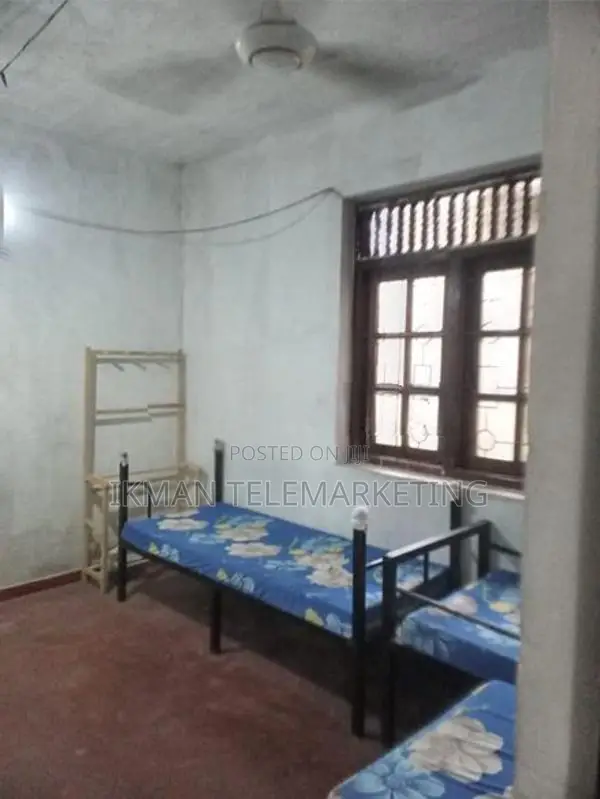 Girls’ Boarding Rooms for Rent – Near Dehiwala Flyover
