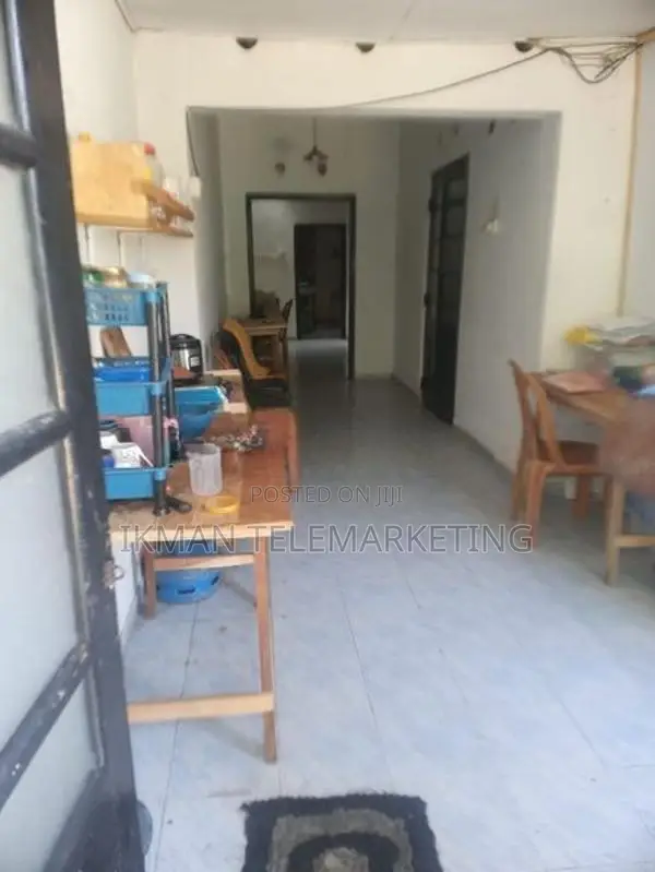 Girls’ Boarding Rooms for Rent – Near Dehiwala Flyover