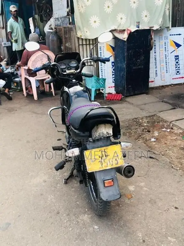 TVS Victor 2005