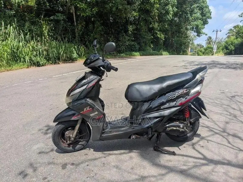 Yamaha Ray ZR 2015